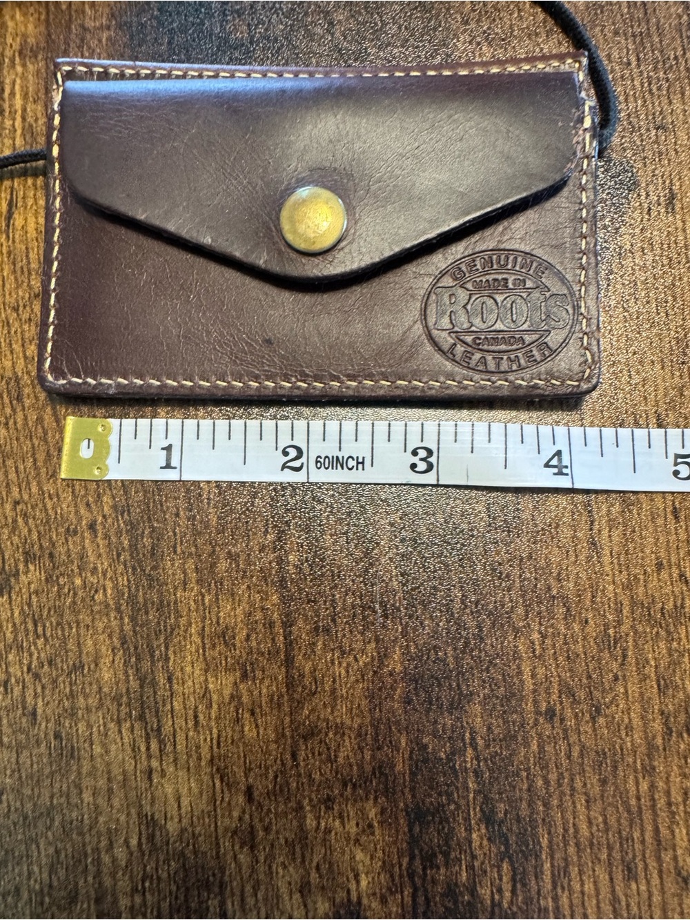 Roots Genuine Leather Brown Card /ID holder - minimal and cute
